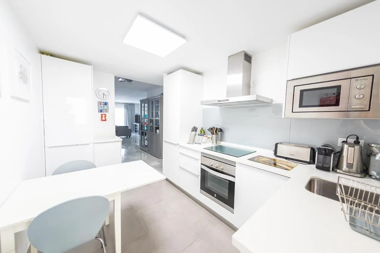 Stylish 3 Bedroom Apartment At The Heart Of Nueva Andalucia Close To Centro Plaza Marbella Spain