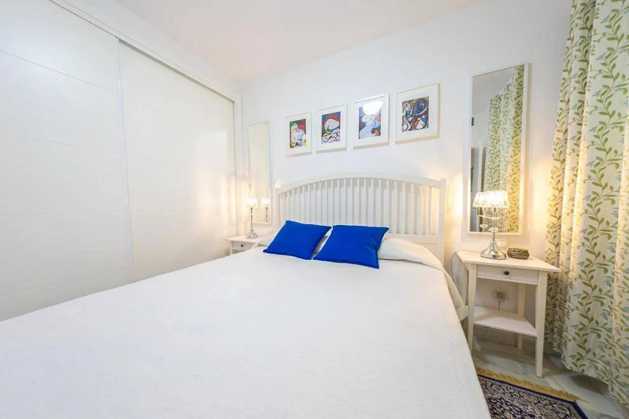 Stylish 3 Bedroom Apartment At The Heart Of Nueva Andalucia Close To Centro Plaza Marbella